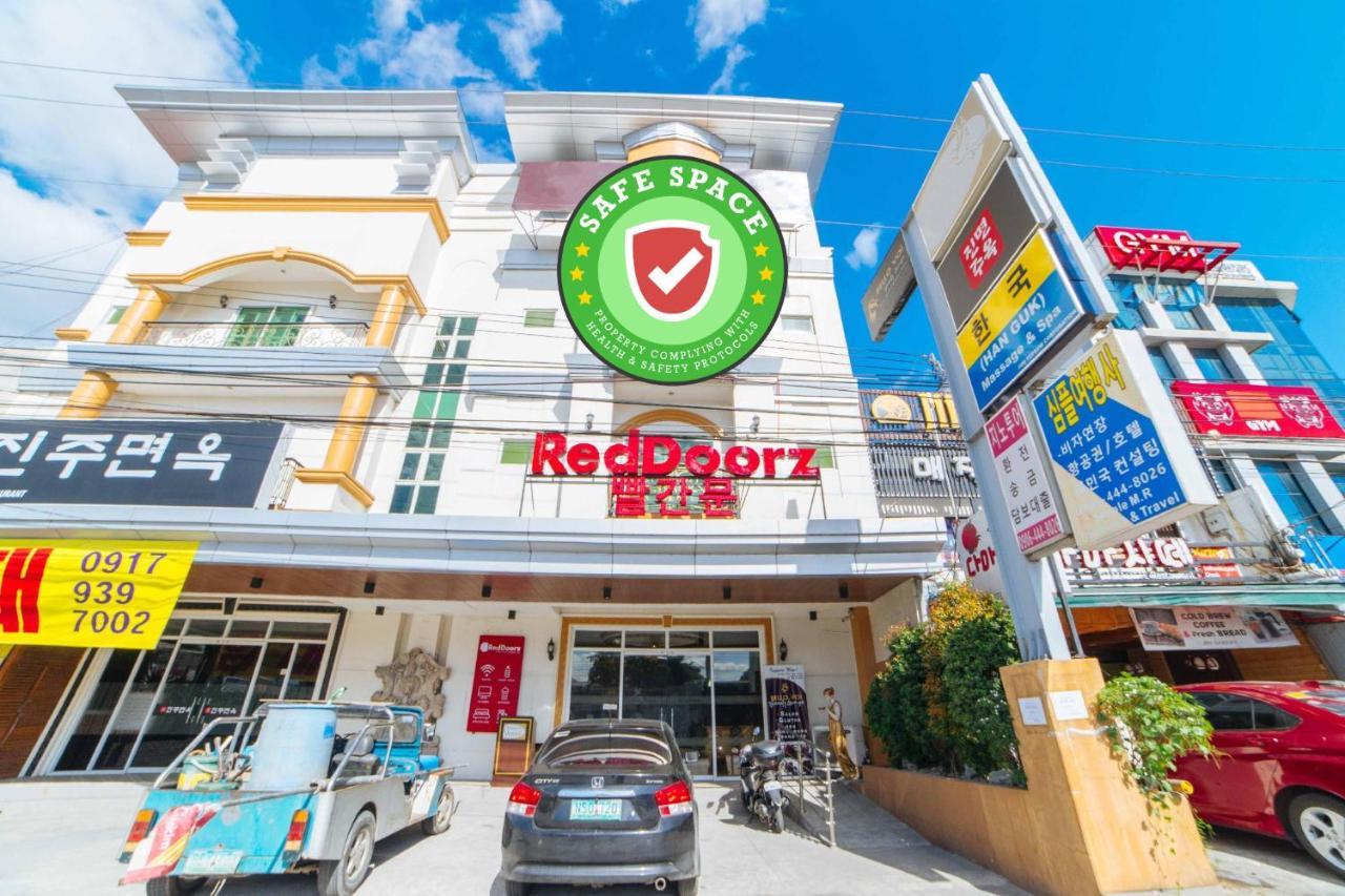Reddoorz Premium @ Korea Town Angeles City Εξωτερικό φωτογραφία